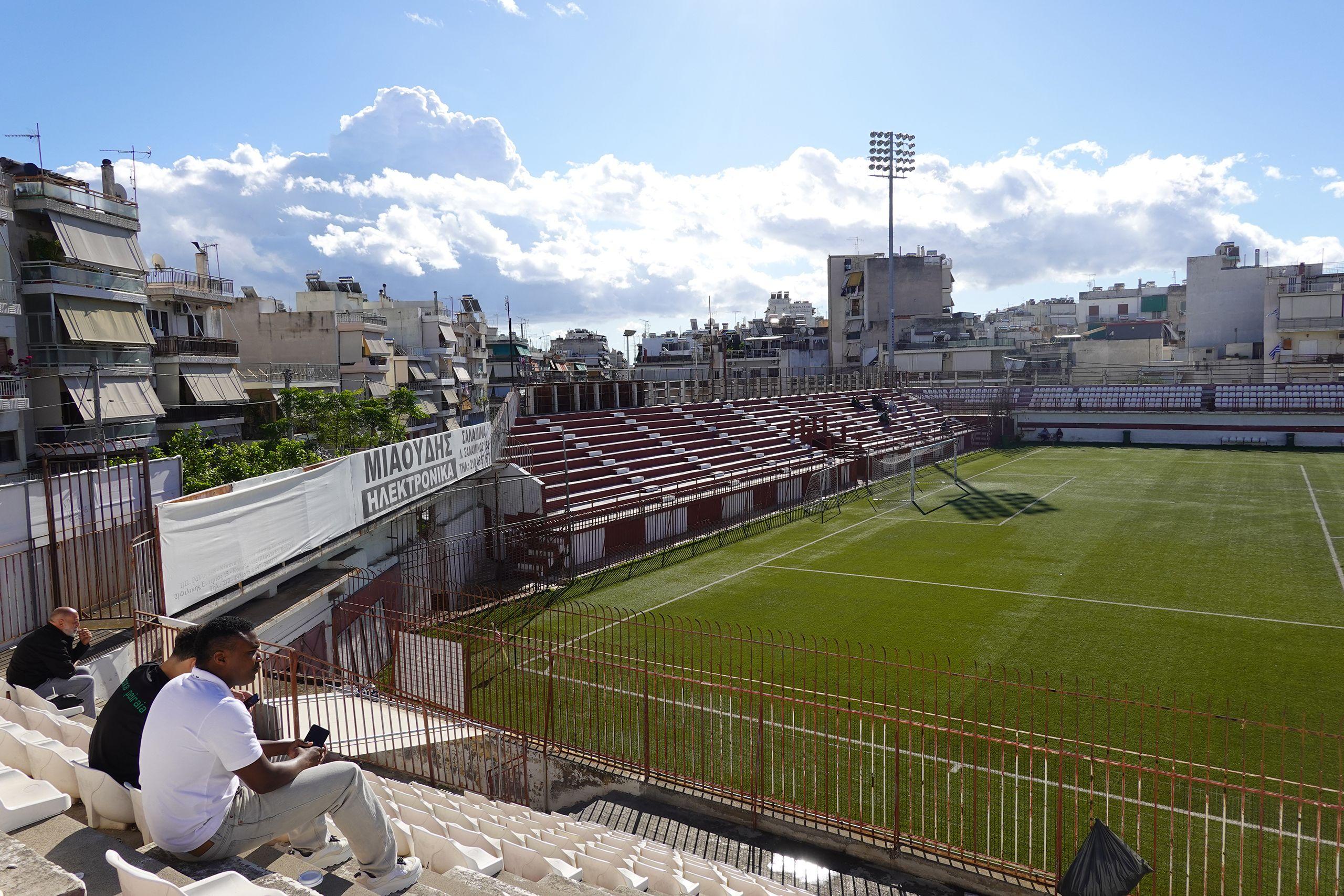 Doxa Peiraia - Aris Amfialis