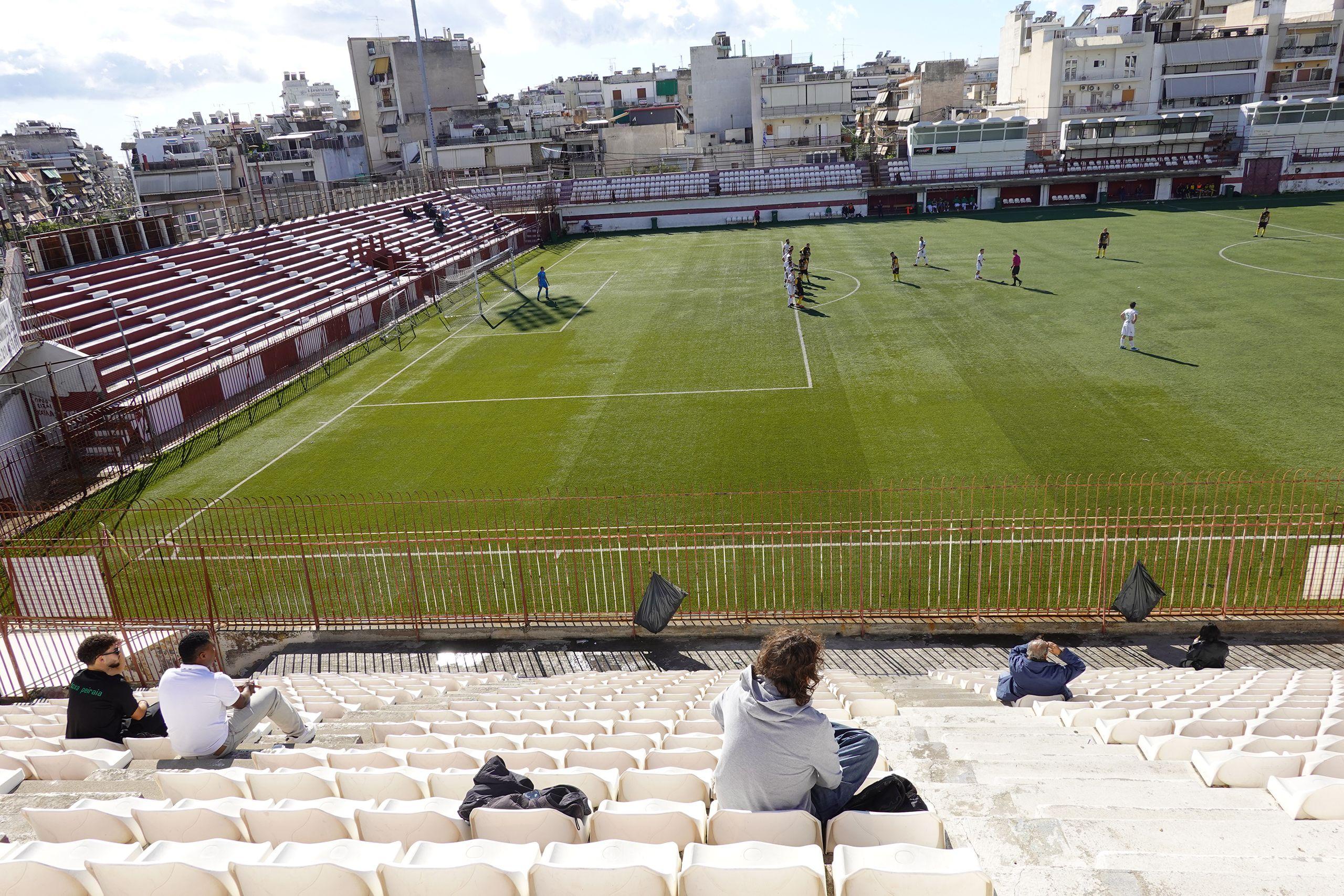 Doxa Peiraia - Aris Amfialis