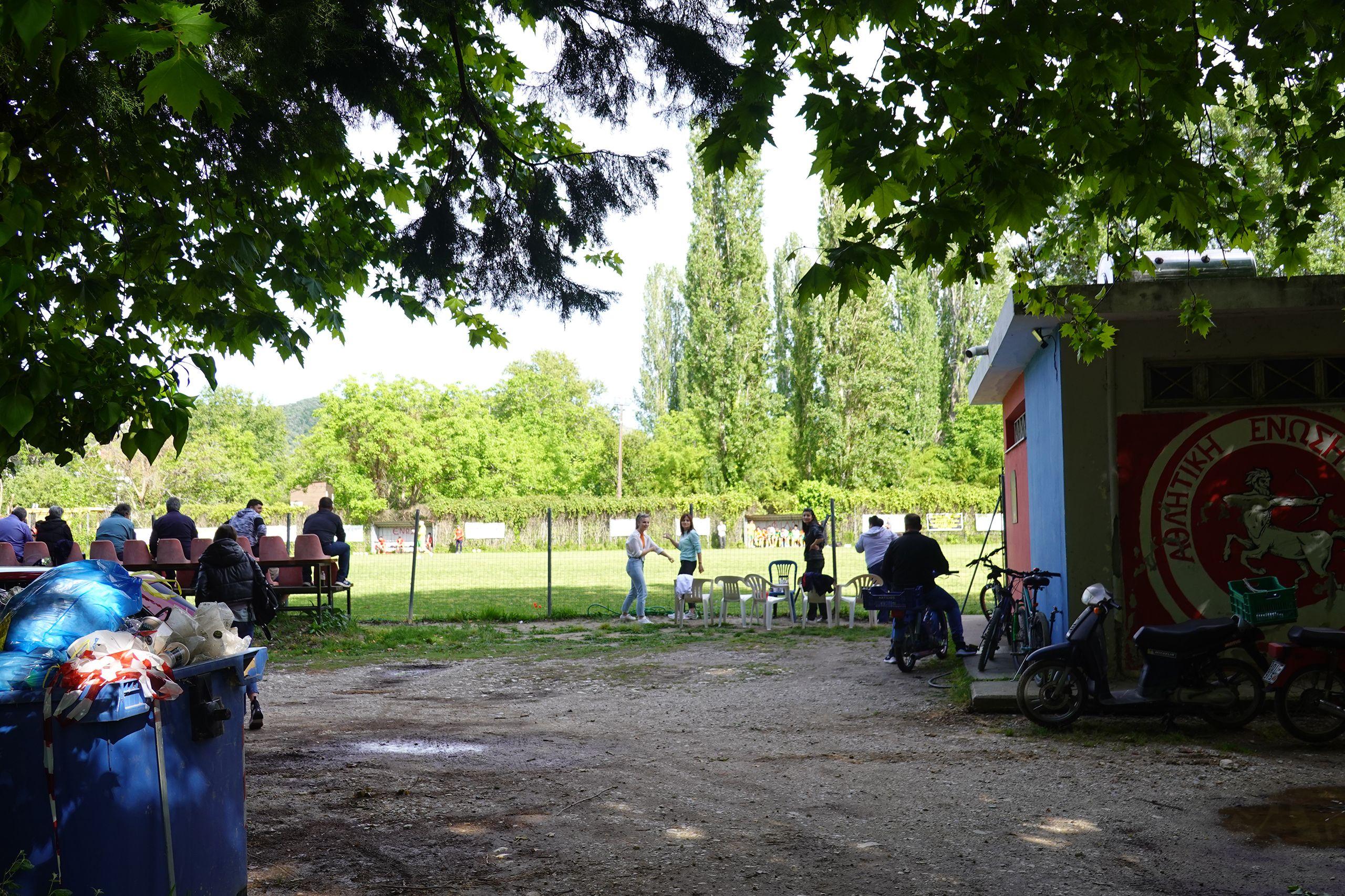 AE 2002 - Dafni Volou