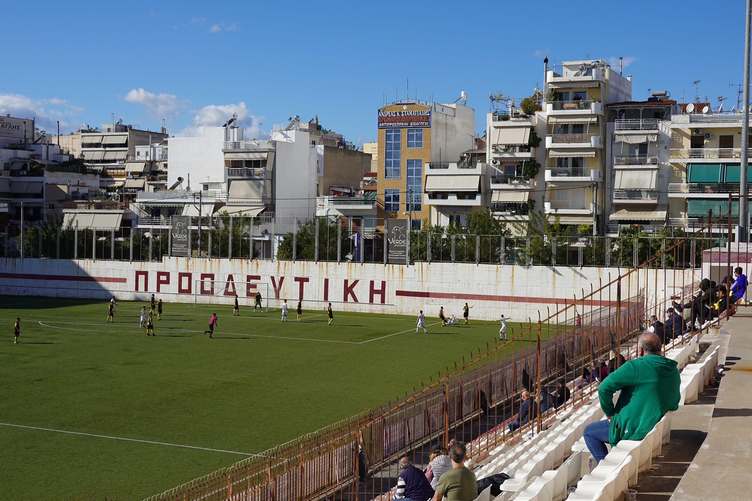 Doxa Peiraia - Aris Amfialis